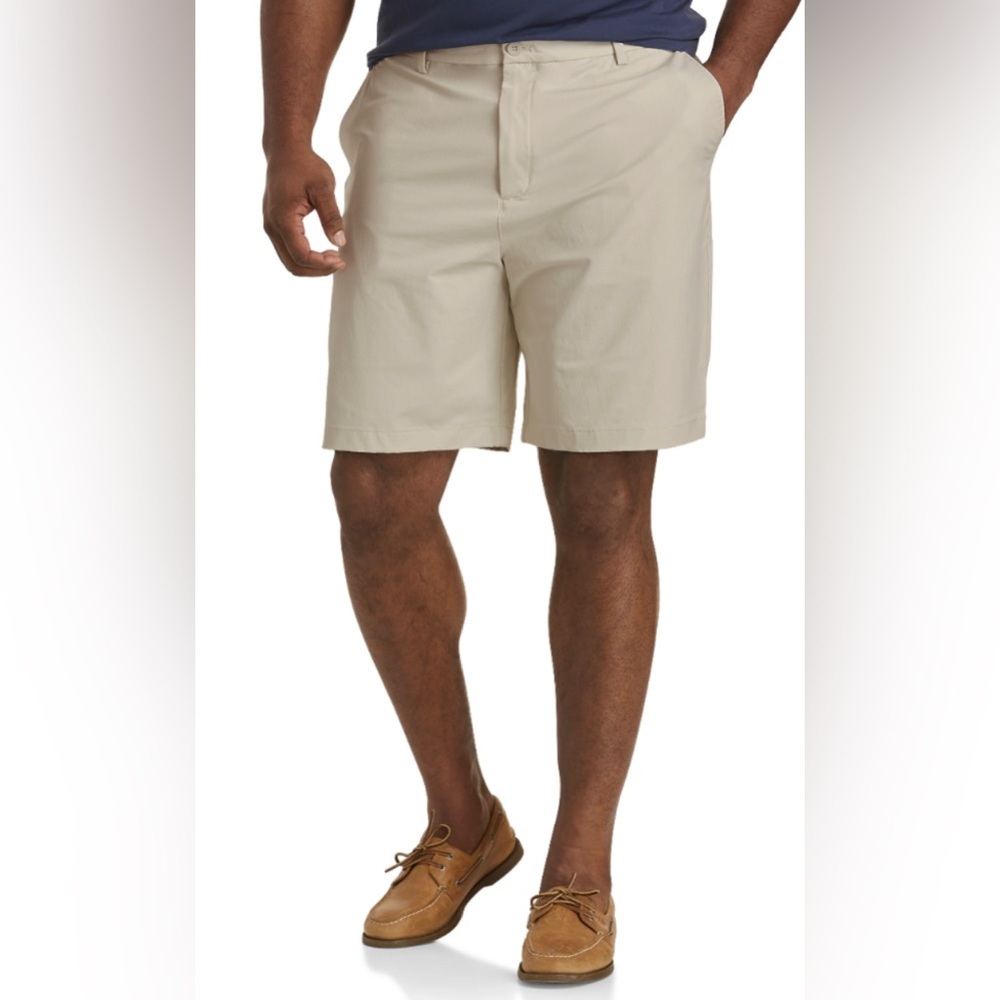 Vineyard Vines Men's Beige Flat Front Shorts